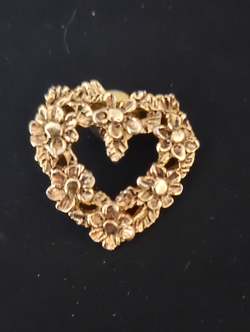 Vtg Camco Floral Heart Brooch